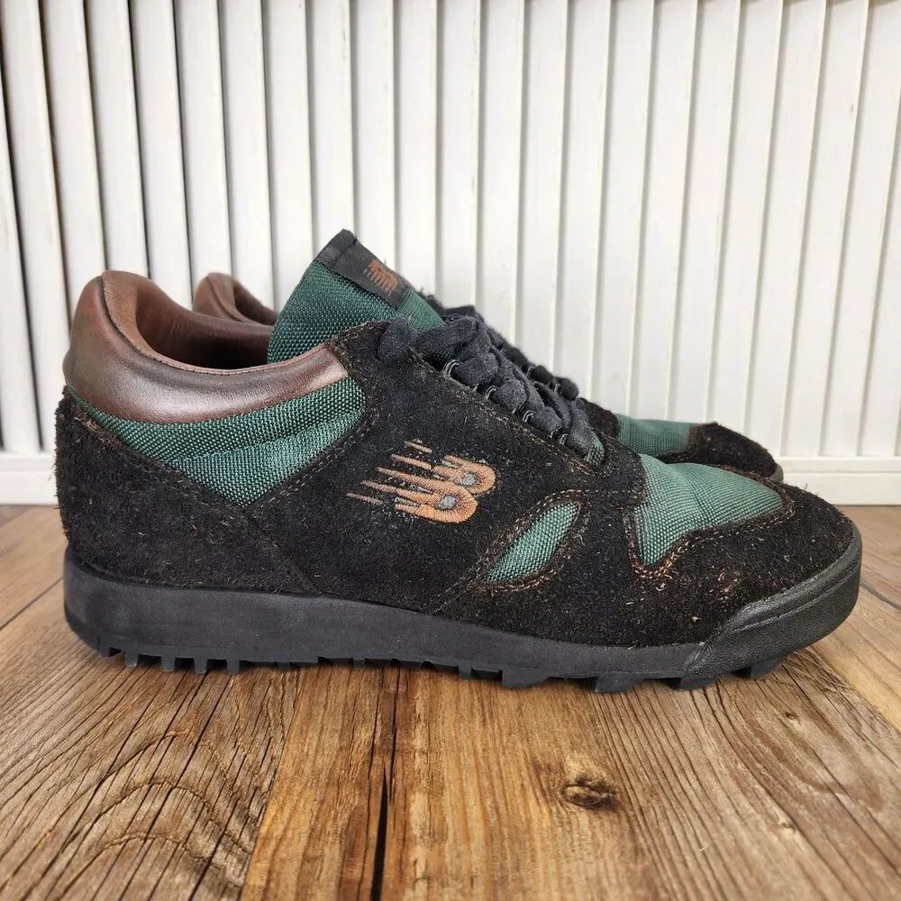 New Balance Rainier Mens Sz 8.5D Black Green Suede Hiking Sneakers Shoes UALGSBG